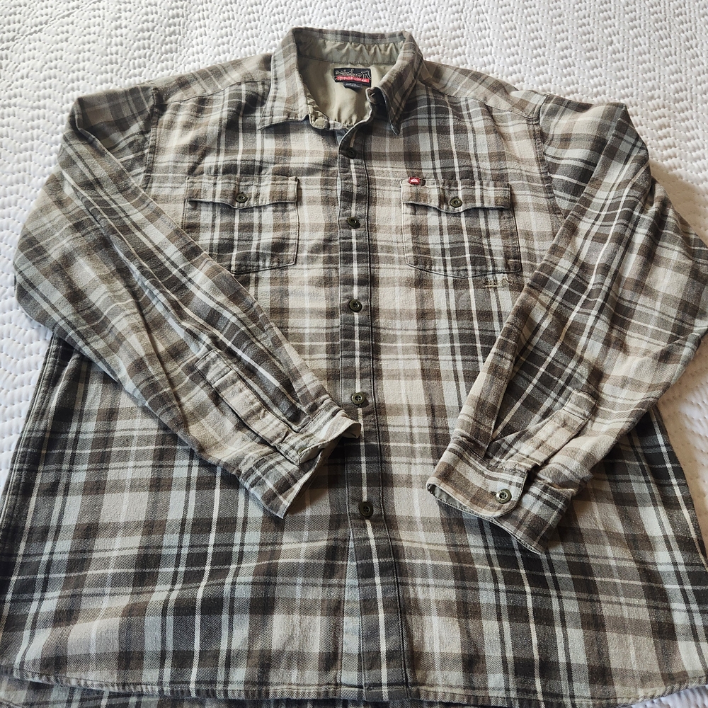Quiksilver Men's Plaid Shirt Size XL